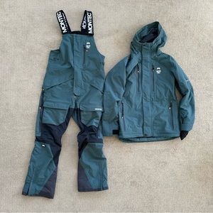 Montec Fawk Ski Jacket and Fawk Bib Set, Size Small, Dark Atlantic, Insulated